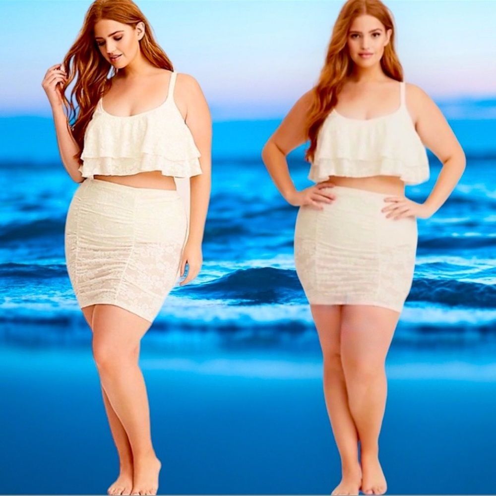 Torrid white lace 2 piece swimsuit